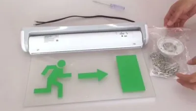 Instalación de señal de salida LED con iluminación lateral, LE2912