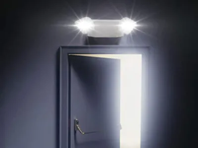 Señal de salida de emergencia LED, con panel ABS/acrílico de borde iluminado (5 LED verdes), LE2912