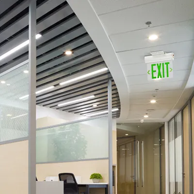 Señal de salida LED con iluminación lateral y panel acrílico transparente/espejado, JELBEX